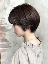 アフロート ルヴア(AFLOAT RUVUA)&nbsp;「岩田莉奈」ハイライトで白髪ぼかし★くびれショートボブ　新宿