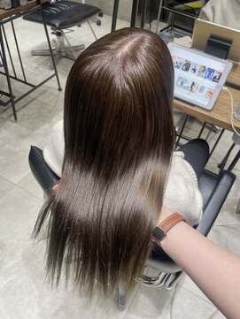 フェリア 渋谷(Feria) 【Feria 渋谷】イルミナカラー×しっとりブラウン "Tsuyuki"