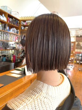 DAMANI 表参道 髪質改善/ヘッドスパ/ハイライト/白髪染め/白髪ぼかし/縮毛矯正 似合わせカット/ミディアムレイヤーカット[表参道駅]