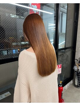 カシビ(kashibi) ブリーチなし明るめカラー　縮毛矯正