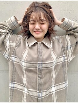 ヨナサン(Yona Saint) シースルーバングで抜け感を。