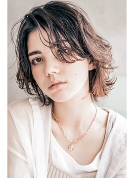 ロジッタ(ROJITHA) 【ROJITHA原宿表参道】ショート× ウルフレイヤー