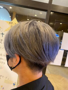 アイコニック 日進梅森台店(ICONIQ) サーフェスカラーシルバー