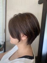 ソティラス(Sotiras) 大人のグレージュショートボブ