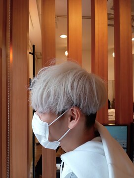 ロッソ 川口店(ROSSO) ホワイトカラー