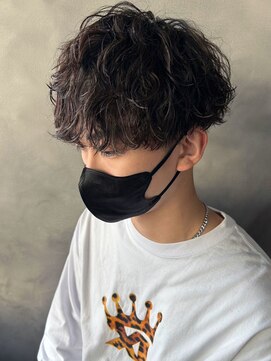 ザ マイル(The mile) 波巻き束感マッシュツーブロックスパイラル