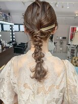 モアナサーフライダー(Moana surfrider)&nbsp;【kawase_mai】大人可愛い10代20代30代40代　編み下ろしヘア