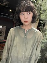 キュエ(qiie)&nbsp;qiie/ブリーチ/パーマ/ハイトーン/ダブルカラー/インナーカラー