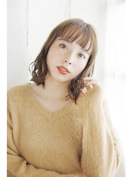 シュシュット(chouchoute) 美髪質改善ピンクブラウンエアリーロング切りっぱなしボブ/138