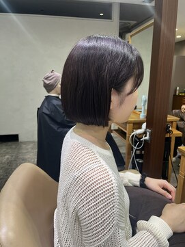 インビテーション 名古屋(invitation) マロンカラーのミニボブ