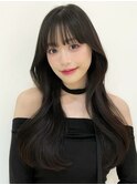 ぱっつん前髪暗髪ロング韓国ヘア