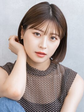 リリーオブザベイス(Lily of the Vase) ショートボブ