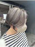 大人かわいい　ショート　コントラストハイライト