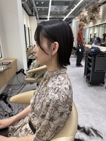 ロンドプロフィール 浦和(Lond profil) イメチェン ボブ 外ハネボブ 美髪 ホワイトブロンド 韓国