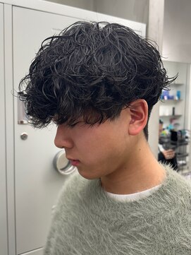 フィフス 名駅(fifth) 再現性高い波巻きスパイラルパーマ×刈り上げマッシュ