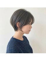 アイシス(I sis)&nbsp;マイナス５歳のショートカット