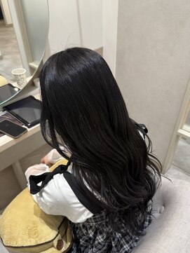 アストレアバイイーリス(ASTRAEA by Iris) 暗髪カラー