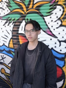 アストロ(ASTRO) センターパート×ストリートメンズヘア