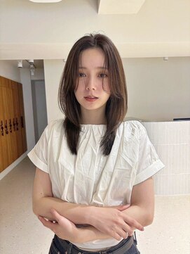 フォト 新宿三丁目(foto) 大人ガーリー/似合わせカット/ミディアムレイヤーカット/新宿