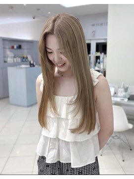 フォルテ 天神大名(FORTE) ホワイトベージュ/ハイトーン/ローレイヤー/韓国ヘア/天神