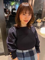 ベルン(bern) @bern_riwa ミディアム 大人かわいい お顔周りレイヤー