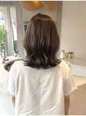 粋な大人のつるんとモカブラウン。