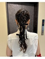 ミラ(Mila) 黒リボン×個性派ポニーテール*お呼ばれヘアセット