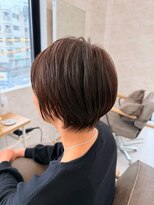 プラスイズム ヴェレン(PLUSISM Velen)&nbsp;ナチュラルブラウン軽やかショート 秋B08