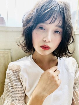 ランプ ヘアー(lamp hair) 【モテ髪】ほつれウェーブボブ