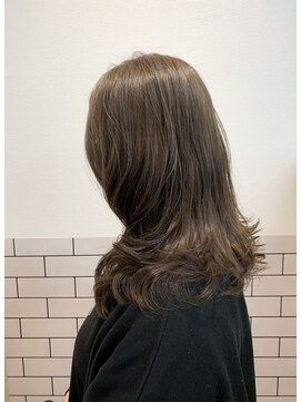 ザ ラフター バイ ラブズ ラフズ 戸畑朝日ヶ丘店(THE LAUGHTER by Loves Laughs) ミルキーグレージュ(左サイド)