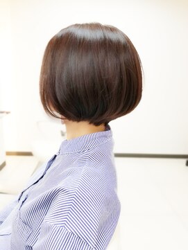 ヘアサロン ティファレス(Hair Salon TIPHARETH) 小顔補正立体カットで透明感ボブショート♪【30代/40代/50代】