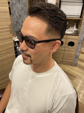 銀座マツナガ 神田店 20代30代大人気直毛必見！！ハードパート癖毛風パーマ