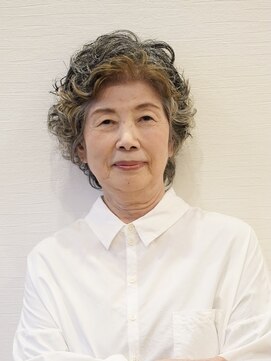えがお美容室 【えがお美容室】60代70代におすすめ☆似合わせショートカール