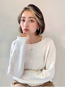 レイラバイアフロート 吉祥寺(Lila by afloat) インナーカラーボブ/金髪ボブ/前下がりボブ/前髪なしボブ