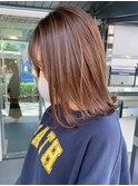 ピンクベージュ_アースカラーくびれヘアツートンカラー_ba364371