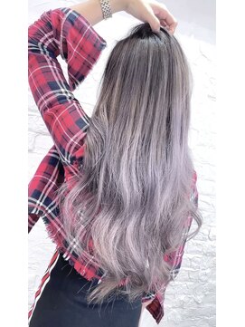 ウーロス(uros.) ピンクアッシュバレイヤージュ