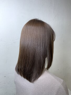 キュー(CUE) ナチュラル縮毛矯正【美髪】