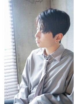 キュー(Cue_) カット＋骨格補正ダウンパーマ