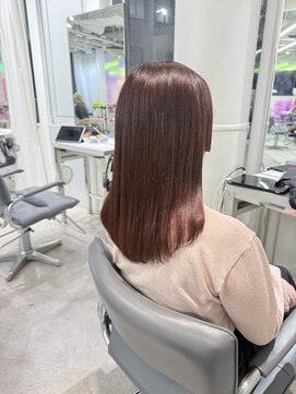 ユーフォリア 渋谷グランデ(Euphoria SHIBUYA GRANDE) レイヤーカット Aujuaトリートメント 姫カット AKARI