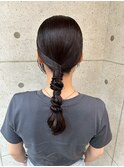 タイトロープアレンジ大人のお洒落ひとつ結び