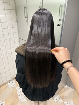 イオエ 西梅田(ioe) ブリーチなしカラー/髪質改善/ミルクティーベージュ/顔へア