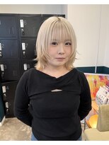 ソル オモテサンドウ 表参道 青山(SOL . OMOTESANDO) ブリーチ2回ホワイトブロンド×ウルフ stylist聖斗