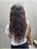 ロング強めスパイラルパーマウェーブヘアハードパーマ