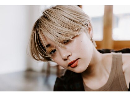 ロカ リセル バイ ツリー(loca resel by tree)の写真