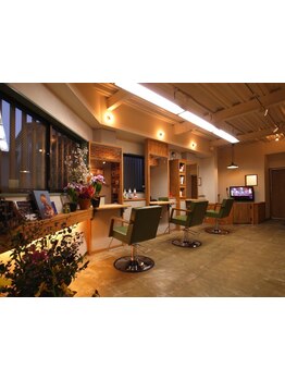 【西新】有名店で腕を磨いた『高い技術力』と、温かみのある『寛ぎ空間』を堪能するなら《renga.》へ♪