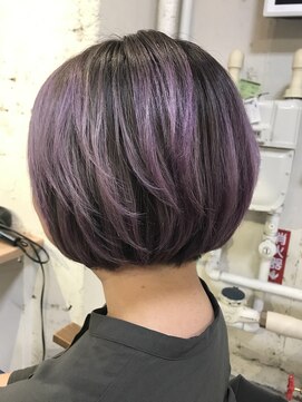 ペネロープ(Penelope) 外国人風ラベンダーグラデーション×前下がりショートボブ!