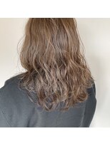 エトランジェ(Etrange)&nbsp;大人かわいい☆ふんわり愛され透明感オリーブアッシュ