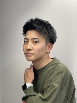 フォーコーナーズカットショップフェイビーズ 名古屋西(FourCornersCutShop favey's) ショートバング【刈り上げ】【メンズカット】