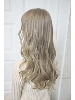 ルフレ 新宿本店1st(Reflet)&nbsp;カーキグレージュ/ダブルカラー/ケアブリーチ