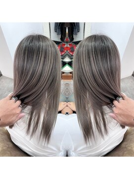 ワールドオーダー 天王寺店(WORLD ORDER) グレージュシャドールーツ